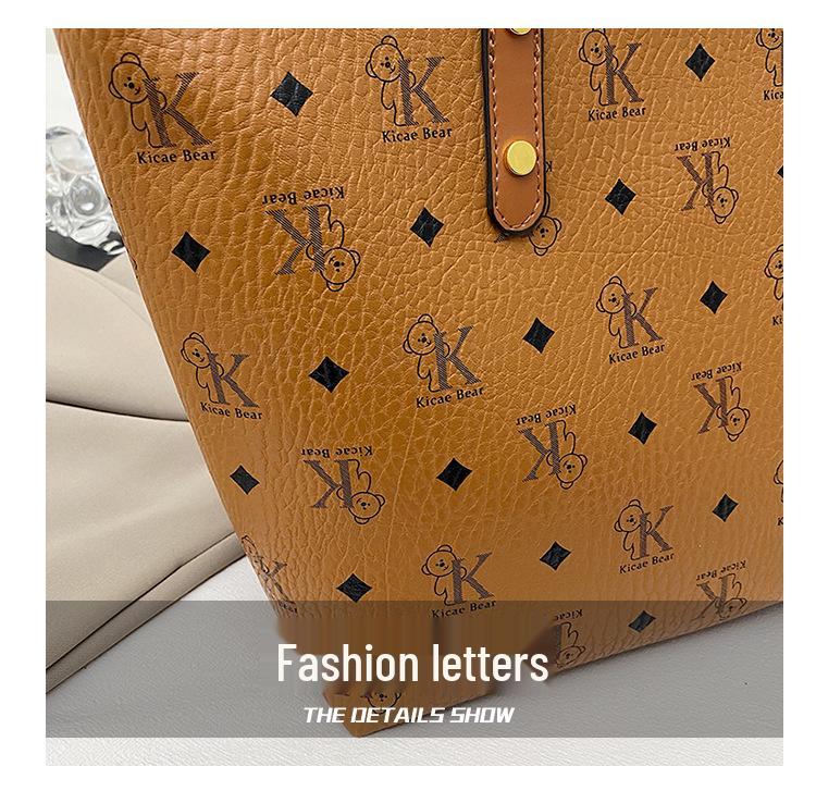 Women's High-Capacity Bear Print Tote Bag - Stylish Shoulder Handbag for Outings & Class