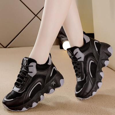 Женская обувь – Кроссовки