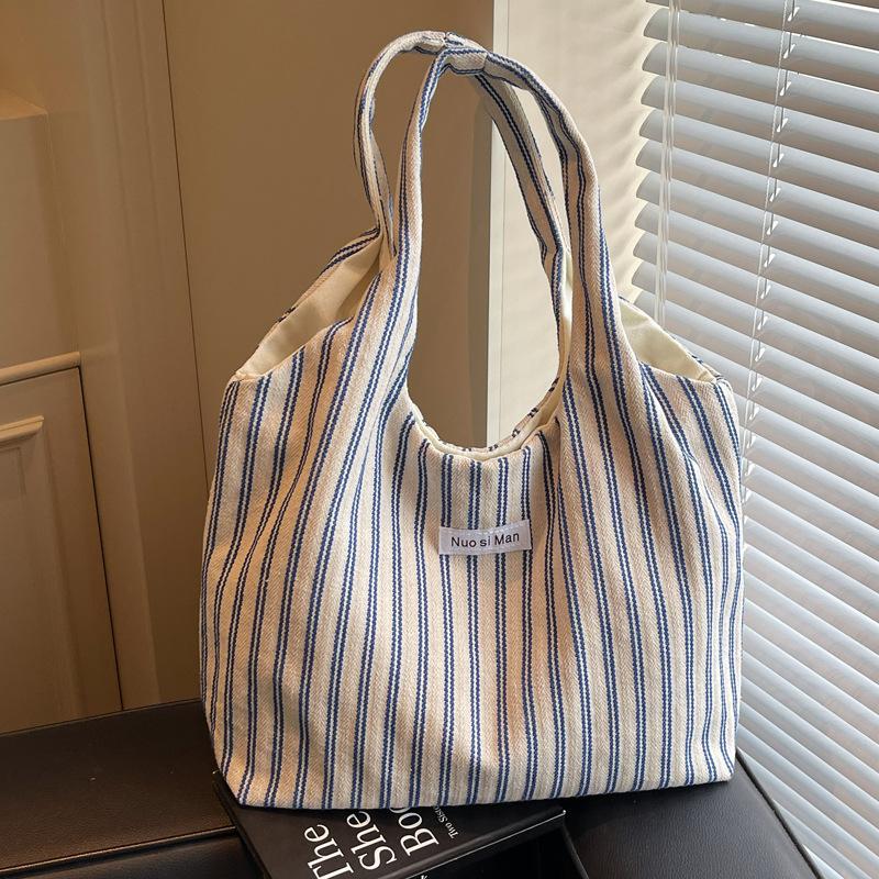 Холщовая сумка женская 2025 новая популярная летняя мода студенческая для учебы и работы на плечо большая вместимость сумка-тоут
