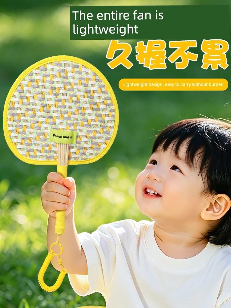 Ins-Style Handmade Woven Fan for Women, Cute and Creative Banana Leaf Fan for Summer, Portable Hand-Held Fan Pendant, Straw Fan