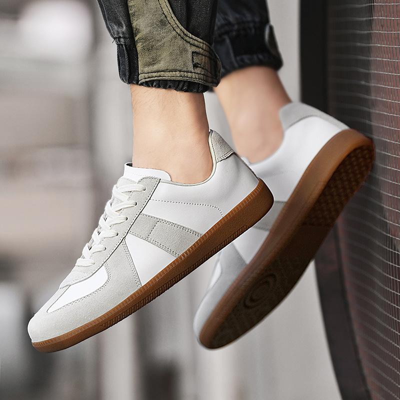Fashion Leisure Walk Tenis Masculino Trainers Fashion Leather Men's Casual Shoes Lace Up Simple Vulcanize Shoes Outdoor Male Sneakers