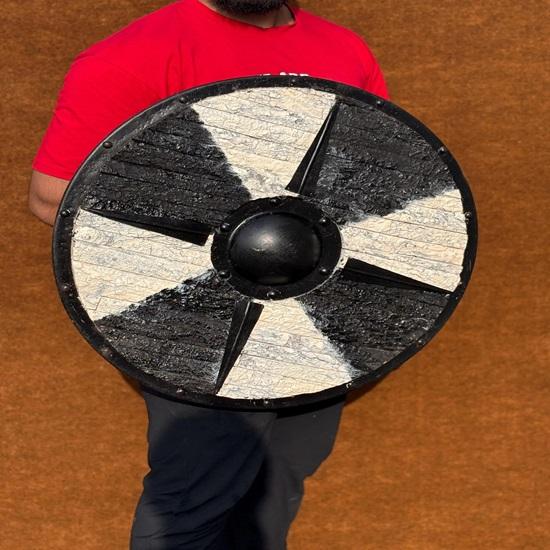 Щит викингов из коры 60,96 см, аутентичный дизайн ручной работы, потертый в боях, идеально подходит для коллекционеров, реконструирующих игру