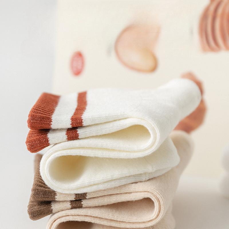 Spring and Autumn Japanese Striped Men's Mid-calf Socks Sports Sweat and Anti-odour Long Socks