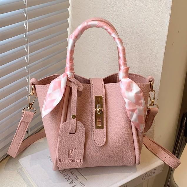 IELGY Women's Vegetable Basket Shoulder Messenger Bag, Simple and Versatile Portable Bucket Bag