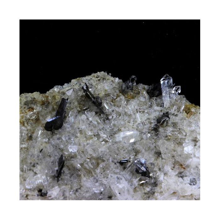 Pierres et Minéraux. Brookite. 806.0 ct. Jarrier, Maurienne, Savoie, France.