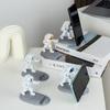 Легкая Роскошь Минимализм Кунг-фу Астронавт Украшения Держатель для Телефона Астронавт Артефакт ТВ-сериала Ленивый Подарок на День Рождения