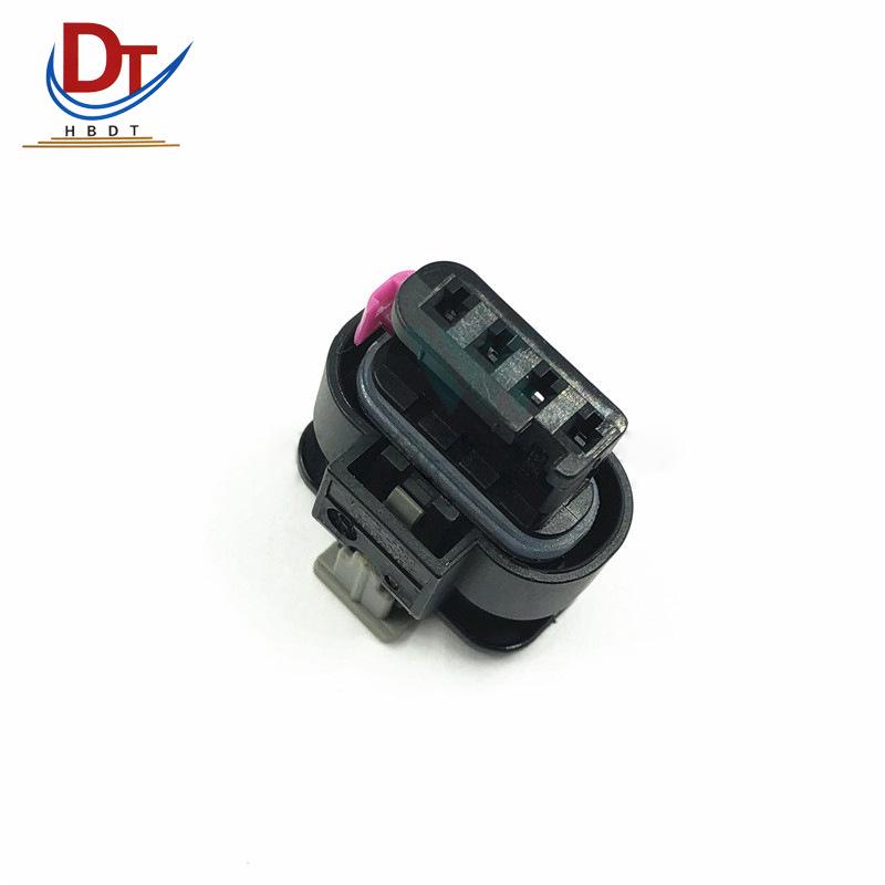 Корпус разъема автомобильной проводки DJ7043WA-1.2-21 Пластиковая вилка 1-1718645-1