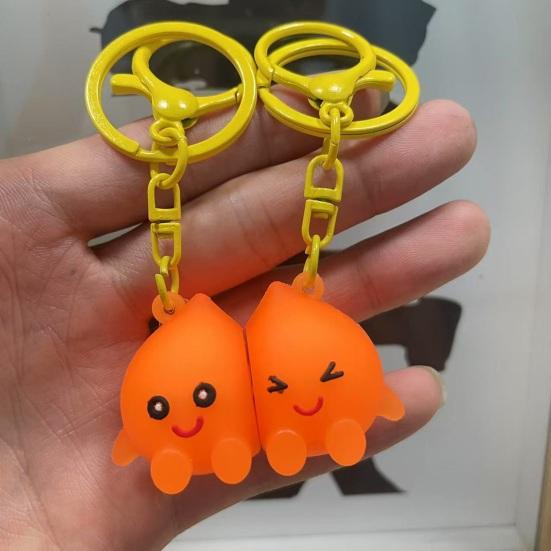 2 шт. Подвеска-брелок Магнитный дизайн Мультяшный пожарный Брелок Рюкзаки Сумки Кошельки Автомобили Декоративная подвеска