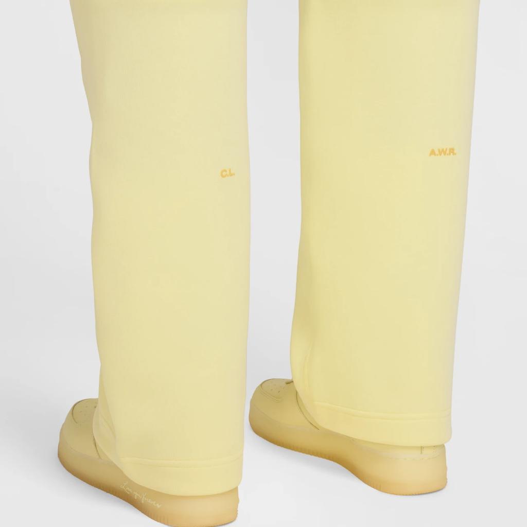 Nike Спортивные штаны NOCTA Tech Fleece Open-Hem цвета Citron/Vivid Sulfur, унисекс, низ желтый FD8460-821