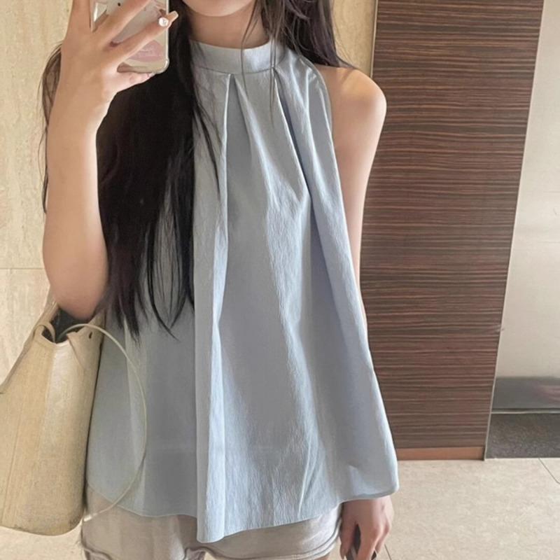 Spring and Summer Women's New Sleeveless Neck Fashion Round Neck Pleated Top