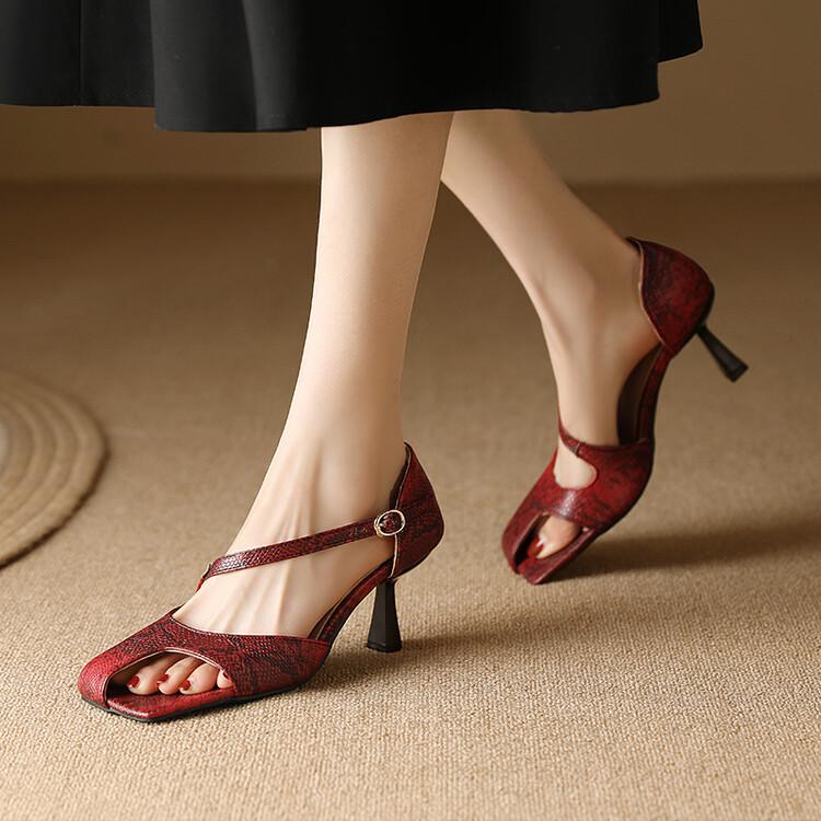 FOREADA Женские сандалии на шпильке с открытым носком и ремешком, повседневные туфли для вечеринок на лето, черные, винно-красные, размеры 33-46