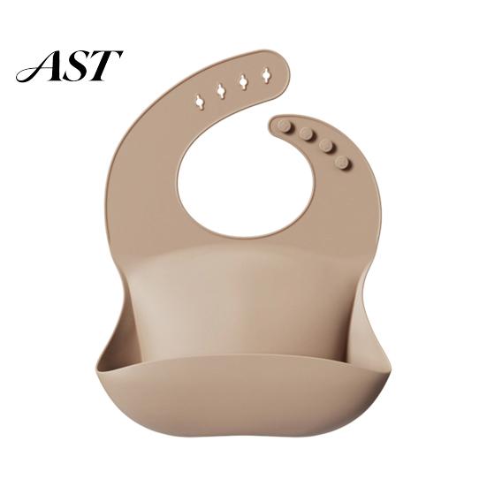 Comfortable Bibs for Sensitive Skin Silicone Baby Bib, Waterproof Soft Adjustable Feeding Durable Large Pocket Catch Food Bib Babies And Toddlers