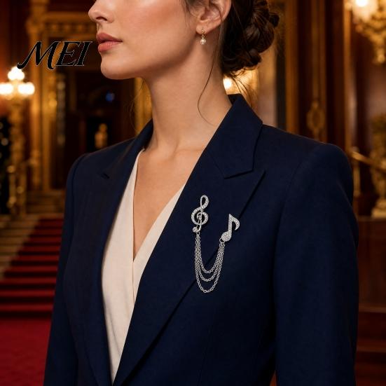 Musical Note Jewelry Brooch Pin for Women, Treble Clef Eighth with Staggered Metal Music Chains, Rhinestones Design Lapel Musicians Formal Casual Wear