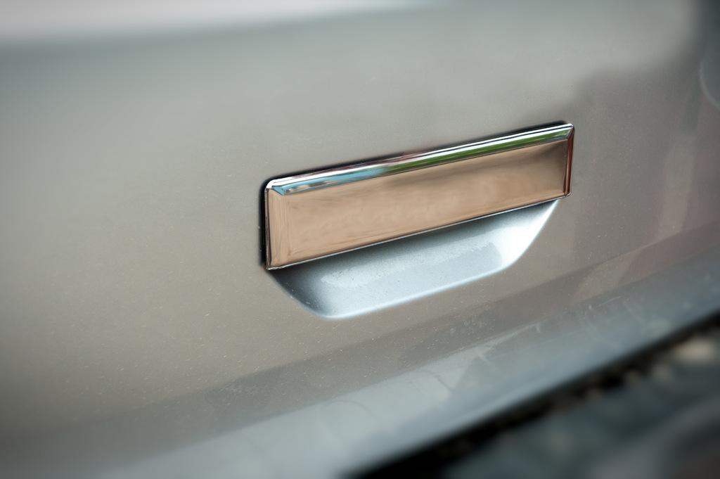 Накладка на заднюю ручку (нерж) OmsaLine - Итальянская нержавейка для Volkswagen T6