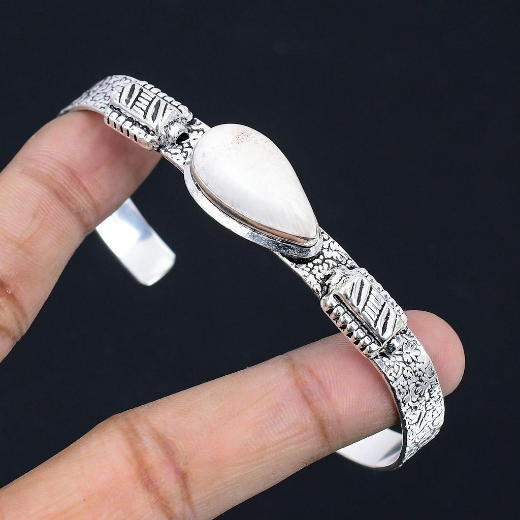 Предложение ко Дню сестер Браслет-бенгл из стерлингового серебра 925 пробы с камнем сколецит