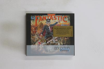 CD ЭЛТОН ДЖОН - Капитан Фантастик И Коричневый Дирт 0602498317242 MERCURY 2005 Европа Рок Б/У