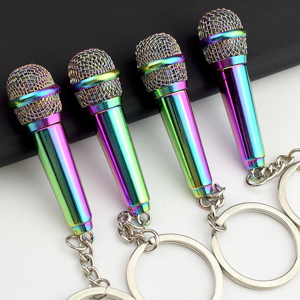 Microphone Pendant Keychain Simulation Mic Shaped Keyring Fashionable Bag Charm Stylish Accessory for Music Lovers