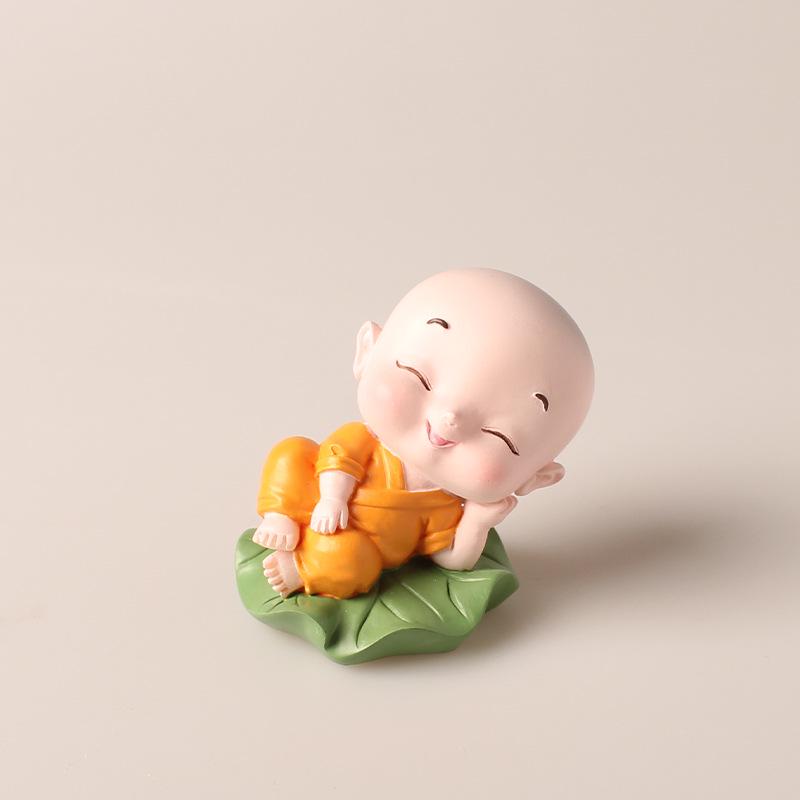 Дзен-декор автомобиля: Набор из четырех украшений в виде качающейся головы монаха для украшения интерьера