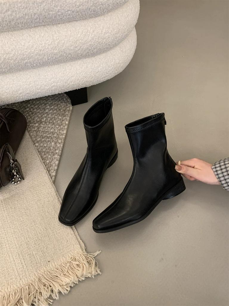 Korean Version of Square Head Thick Heel Rear Zipper Fashion Boots Women's New Products In Autumn and Winter 2025 Fashion Texture Comfortable Short
