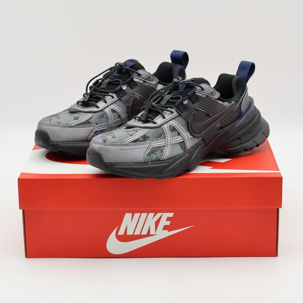 HQ4053-001 Nike V2K Run Металлический Темно-серый Черный Темно-дымчатый серый (Женский)