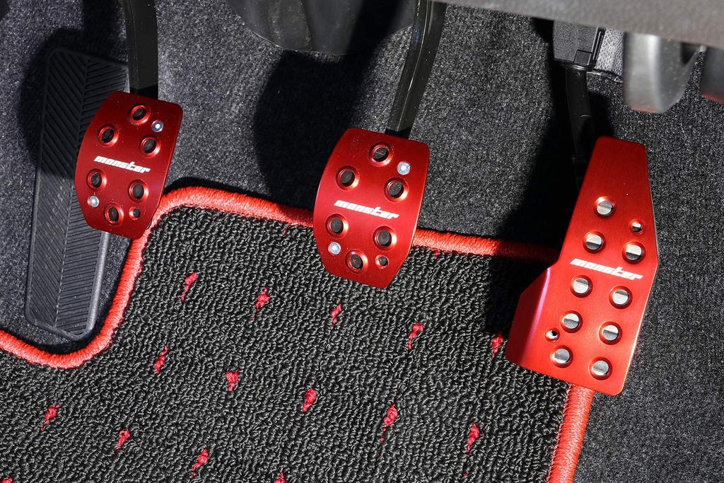 MONSTER SPORT Спортивные накладки на педали для Swift Sport [ZC33] МКПП Анодированный красный 849521-7650M