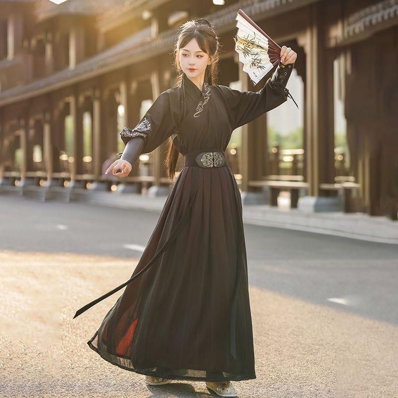 Китай Ханьфу-фехтовальщик Красивый крутой повседневный костюм с вышивкой в ​​китайском стиле