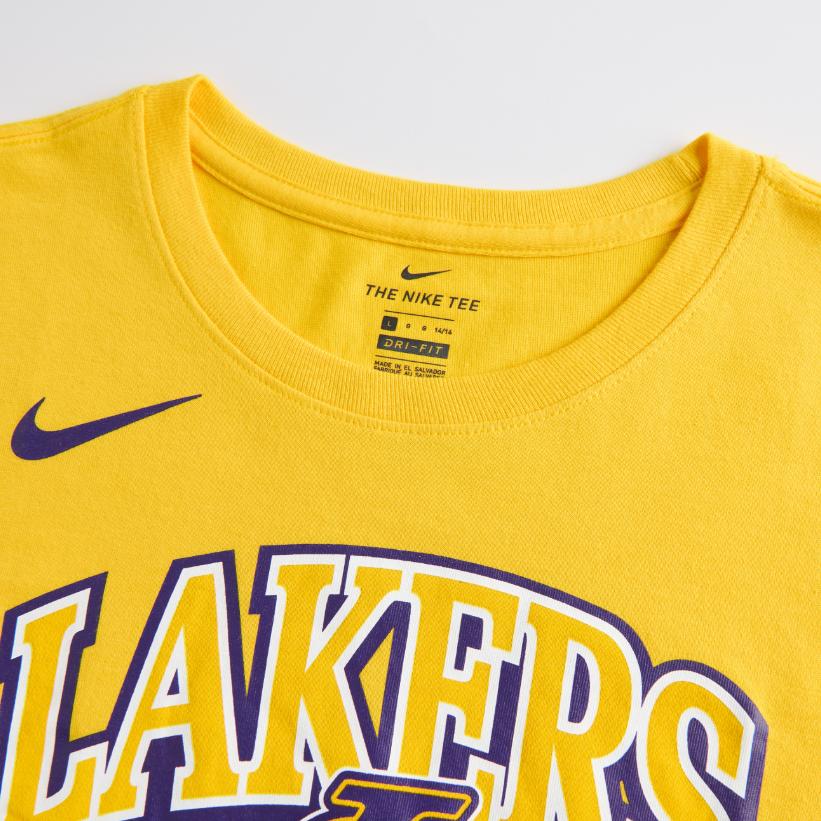 Nike Коллаборация НБА Футболка Los Angeles Lakers Dri-Fit SS25 Повседневная с круглым вырезом и коротким рукавом Детские топы Желтый 3Z2B7BAYX-LAK