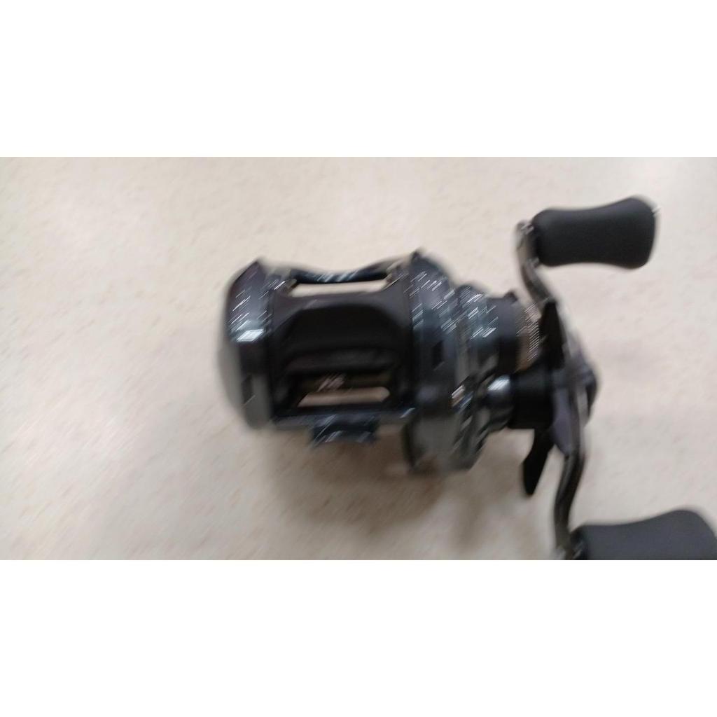 Used DAIWA 25TATULA SV TW100XH Bait reel
