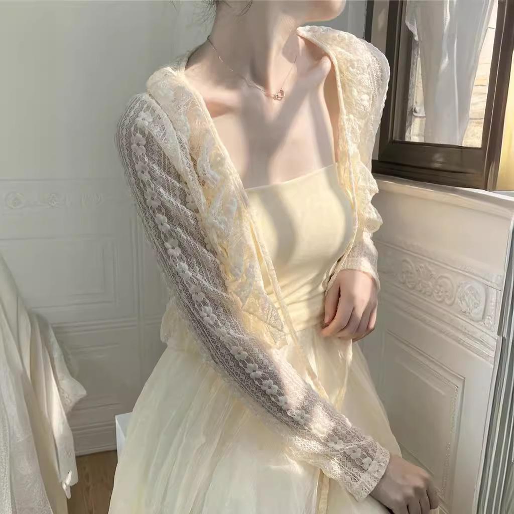Короткий кружевной кардиган женский, шаль для защиты от солнца, топ 2026, летняя новинка, стильная верхняя одежда, сочетается с платьями