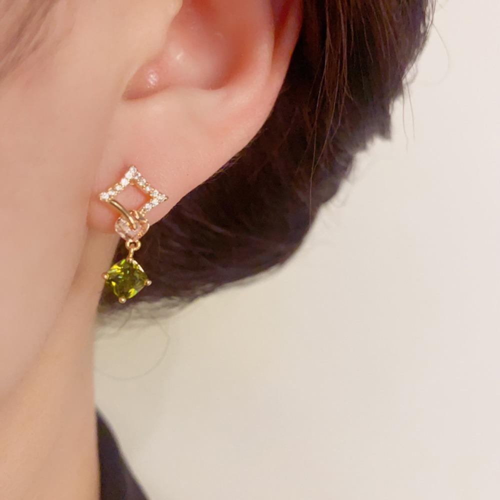 Bling Women's Dangle Earrings Simple Stud Earrings Exquisite Square Drop Earrings Party Jewelry