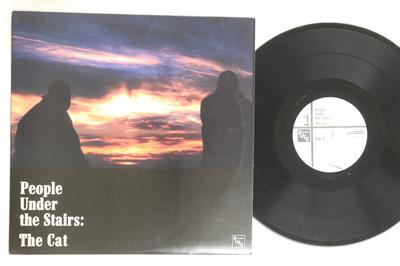12-дюймовая пластинка PEOPLE UNDER THE STAIRS - The Cat OM038SV OM Records 2000 US Rap & Hip-Hop/R&B Б/у