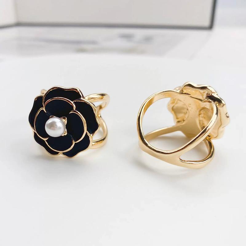 Simple Silk Scarf Buckle Jewelry Brooch, Camellia, Retro Temperament, High-end, Light, Luxury, Fashion Accessories