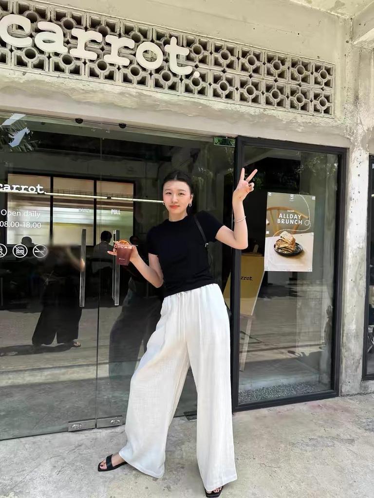 2024 Комплект из льняной рубашки с подсветкой и плиссированных брюк из хлопка и льна на завязках для женщин