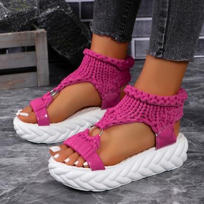 Модные сандалии, летние, новые, с круглым носком, с неглубоким воротом, с металлической ловушкой, противоскользящие, износостойкие, на плоской подошве, на среднем каблуке