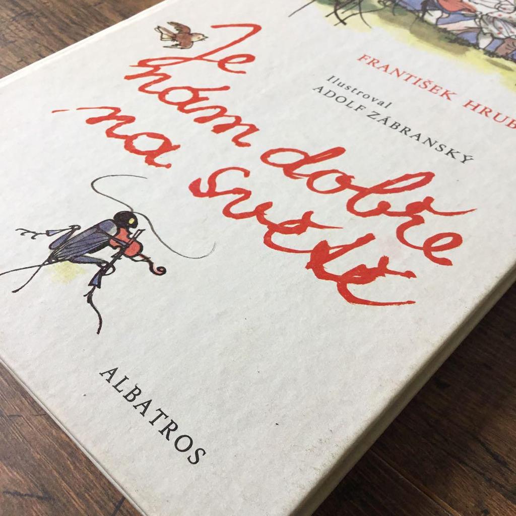 [Б/У] Иностранные книги, чешские иллюстрированные книги, винтажные книги