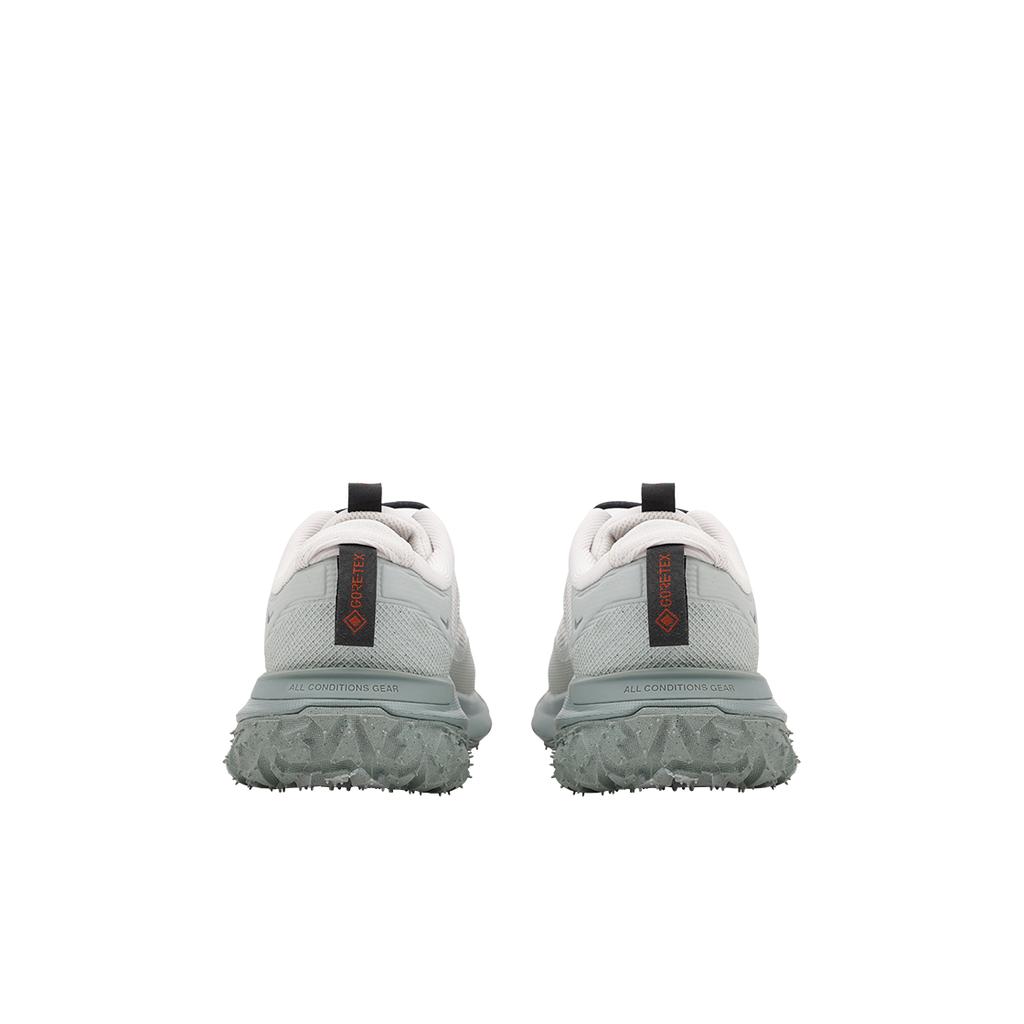 Nike ACG Mountain Fly 2 Low GORE-TEX Phantom Light Silver Мужские кроссовки Серый Слюдяно-Зеленый Темно-Дымчато-Серый HF6245-003