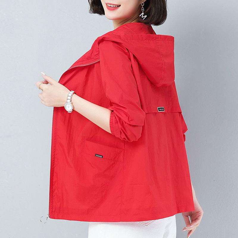 Женская куртка больших размеров, летняя короткая повседневная куртка с капюшоном, ветрозащитная куртка для активного отдыха