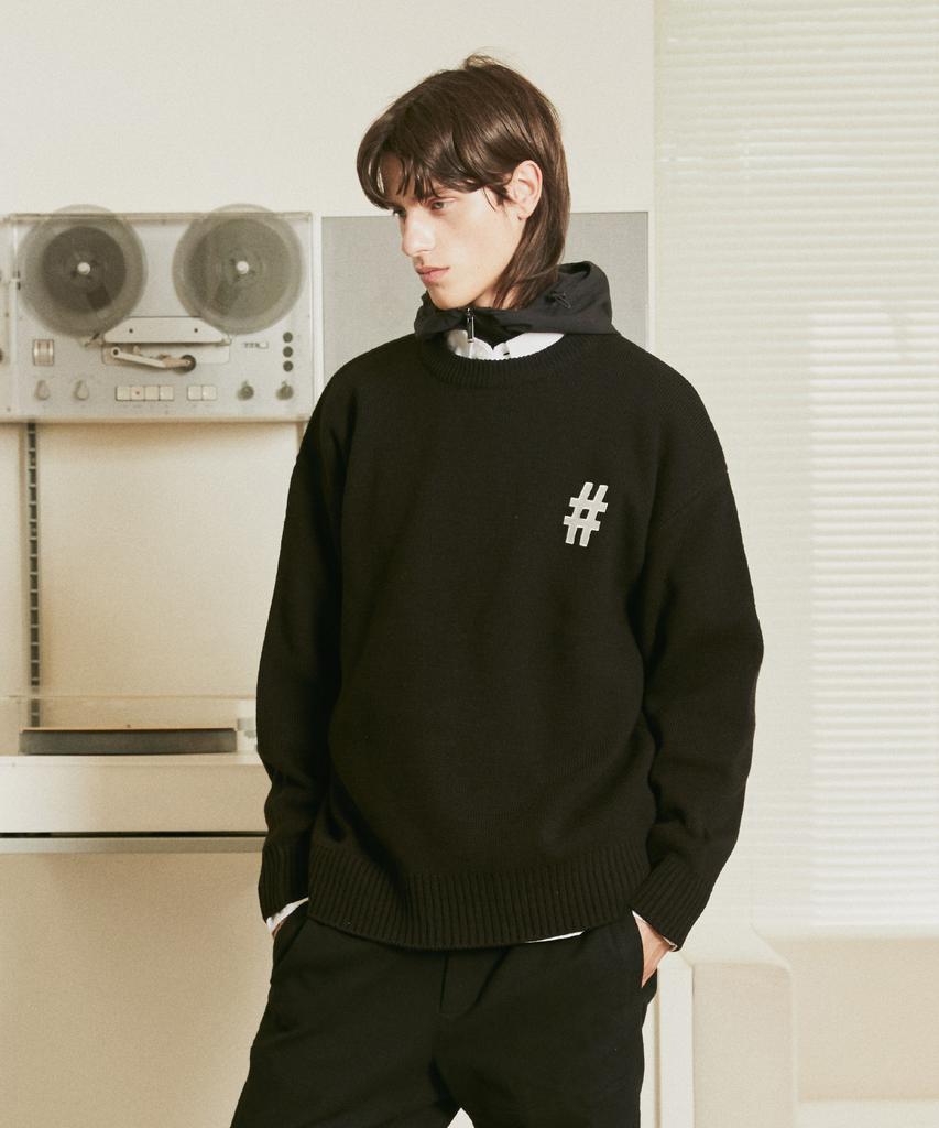 BEENTRILL NEWYORK Hashtag Basic Round Oversized Knit (Black)