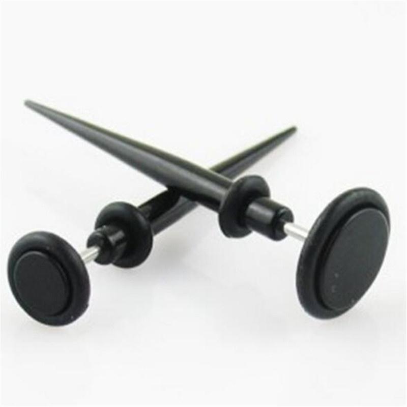 1 Pair Black Long Needle Tip Wafer Stud Earrings