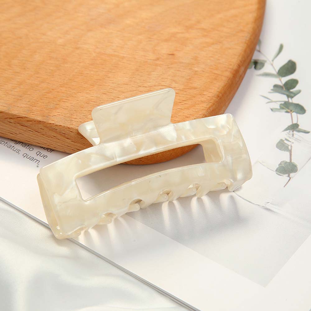 Wild Girls Women Leopard Acrylic Hairdress Crab Clips Hair Claws Bath Clips