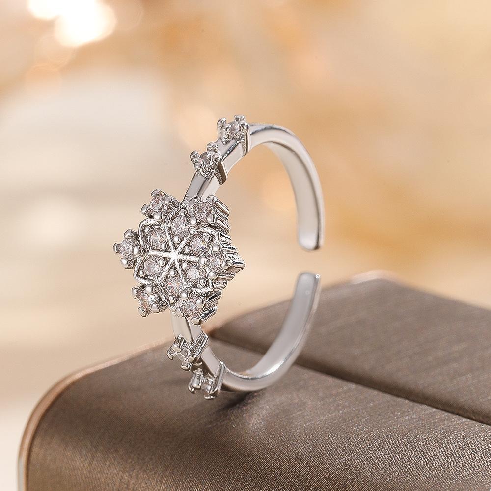 Elegant Female White Zircon Stone Snowflake Adjustable Open Ring Vintage Gold Silver Color Wedding Jewelry For Women