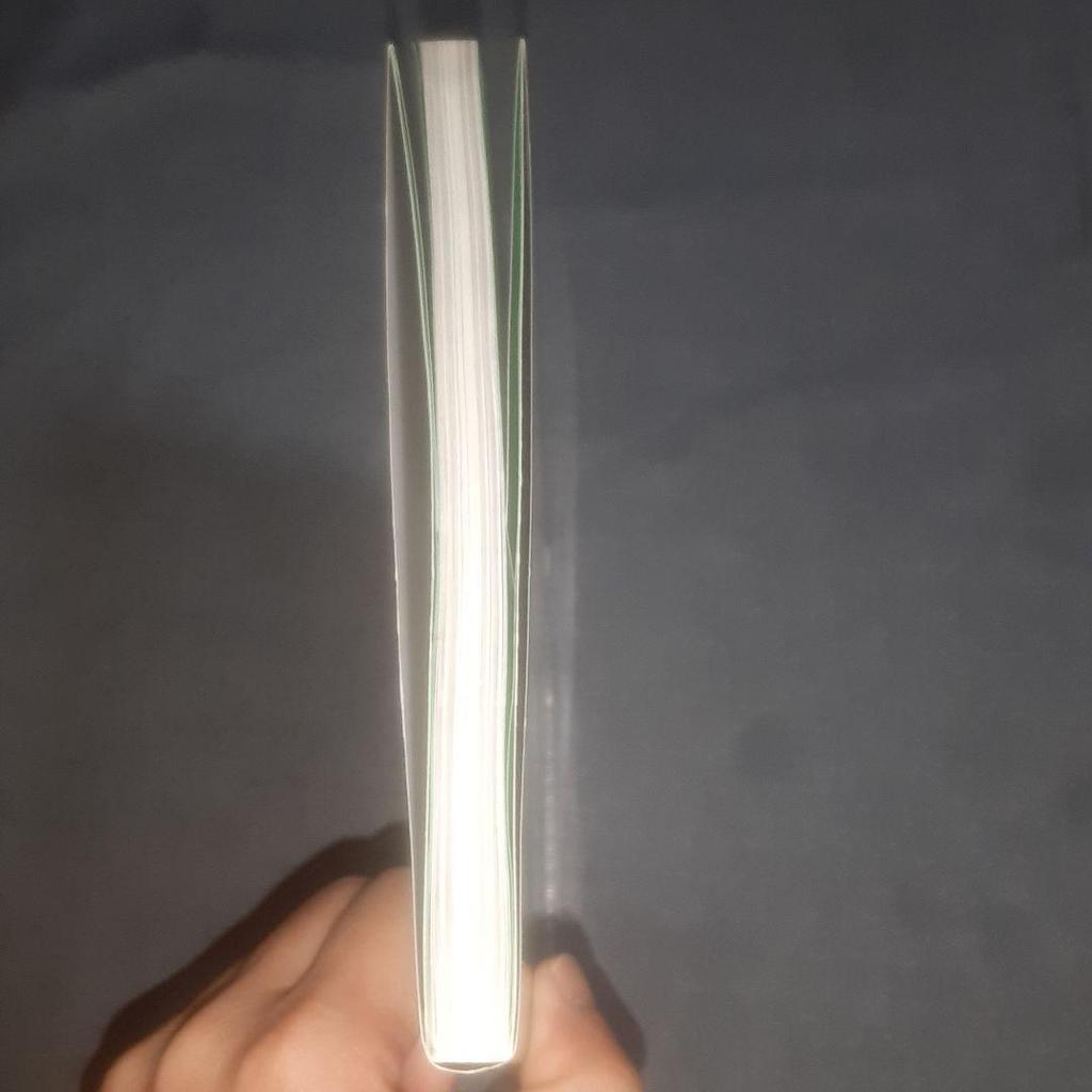 [Б/У] Иллюстрированная книга школьной жизни мальчиков средней и старшей школы 365 дней форма и клубные вещи