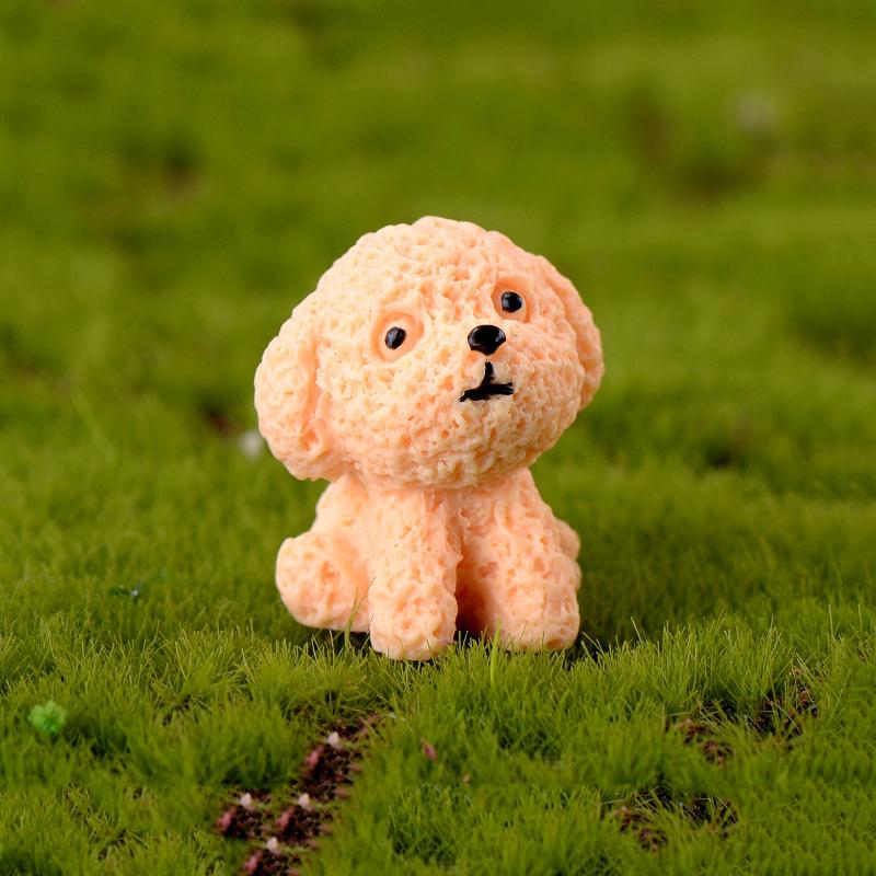 Resin Ornaments Cute Cartoon Pig Doll Ornaments Mini Home Figurines Miniatures Desktop Decor Car Ornament Decoration Accessories