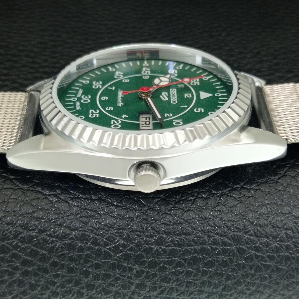 ОТРЕСТАВРИРОВАННЫЕ ВИНТАЖНЫЕ МУЖСКИЕ АВТОМАТИЧЕСКИЕ ЧАСЫ SEIKO 5 6309A ЯПОНИЯ ЗЕЛЕНЫЕ a442915-1