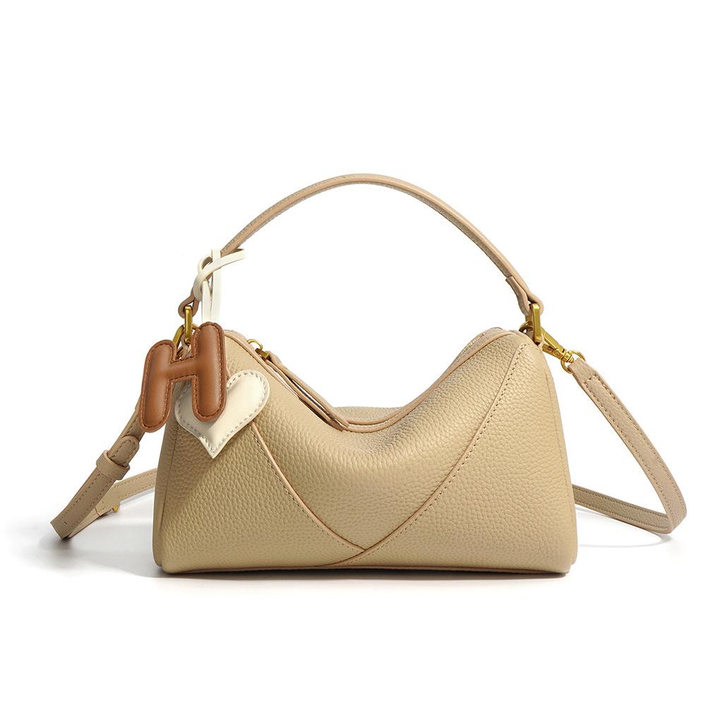 Minimally Textured Cowhide Shoulder Bag Versatile Crossbody Commuting Women's Niche Design High-end Leather Handbag