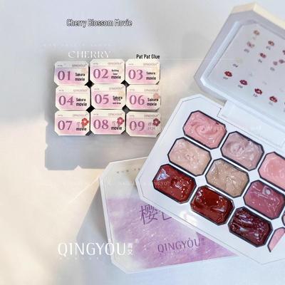 Гель-лак цвета нюдовой розовой сакуры - Размытый и градиентный нейл-арт