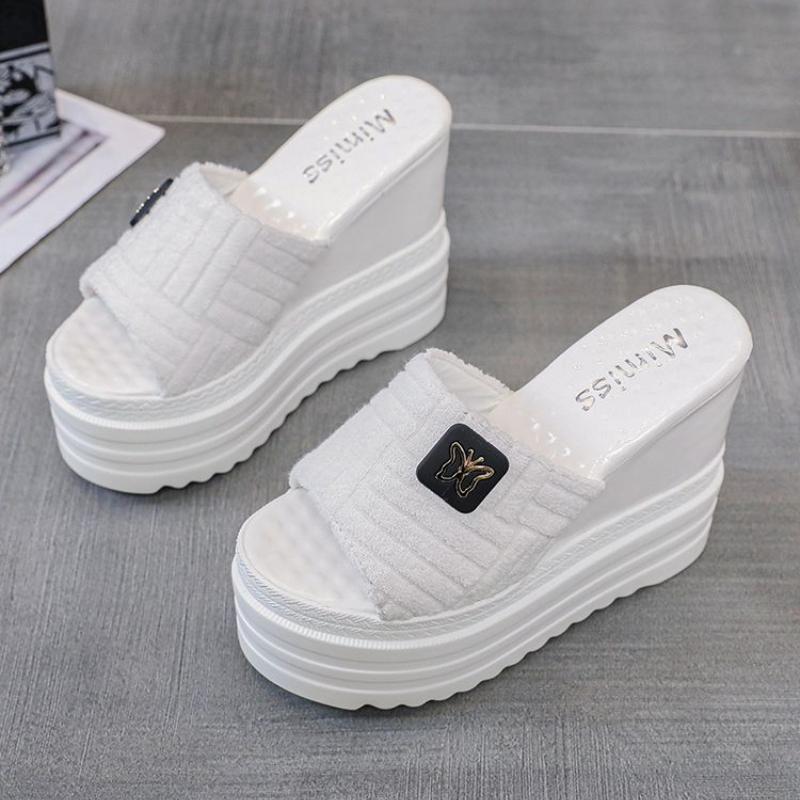 Летние модные женские туфли на каблуке 12,5 см, женские тапочки на высоком каблуке с неглубоким горлом и танкеткой со стразами