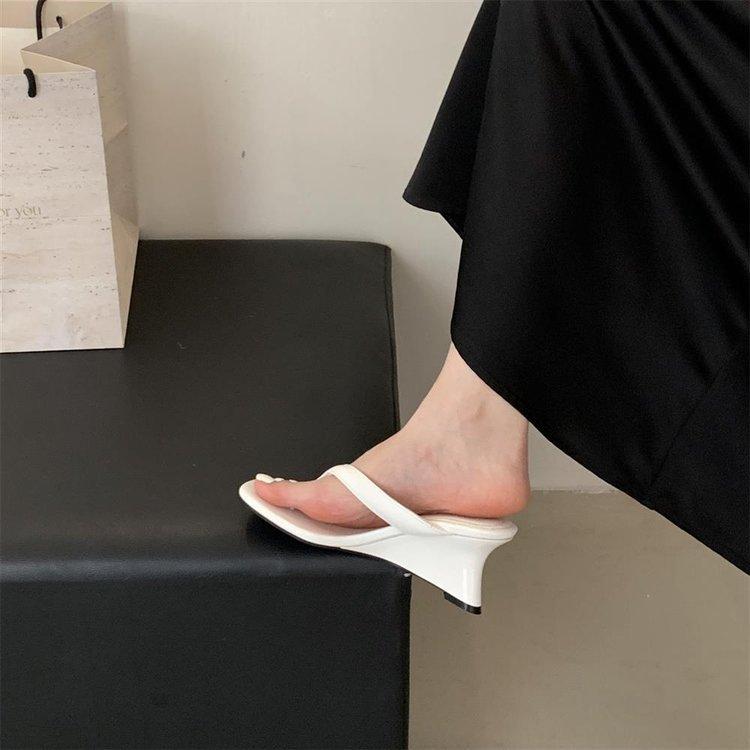 European and American Fashion Small Slope Heel High Heel Open-toe Flip-flops Niche Lazy Shoes Comfortable Pinch Cold Slippers Women's Shoes