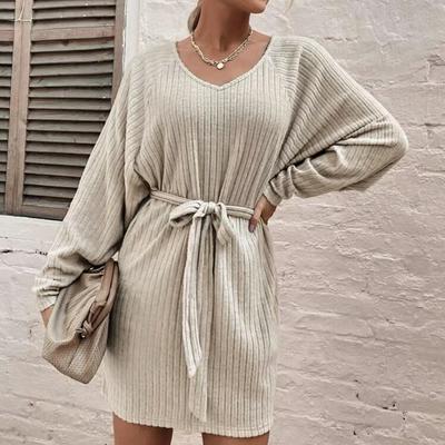 Платье-футболка с поясом и рукавами паглан