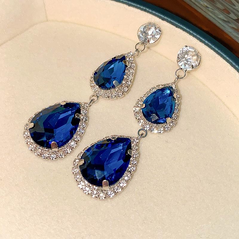 Серебряные игольчатые синие металлические серьги неправильной формы - морщинистые, легкие, роскошные, высококачественные, подчеркивающие темперамент и индивидуальность аксессуары